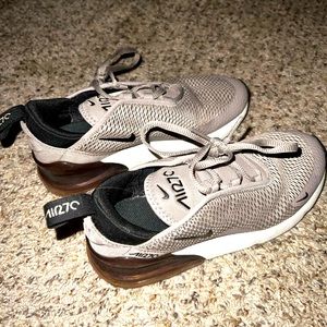 Brown size 3 Nike air max!!